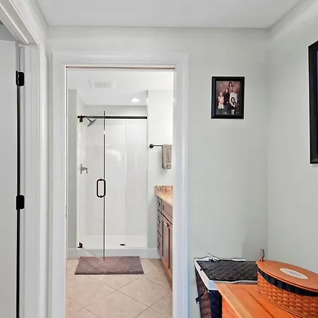 Harbor Landing 102B - Beautiful Harbor Views Vila